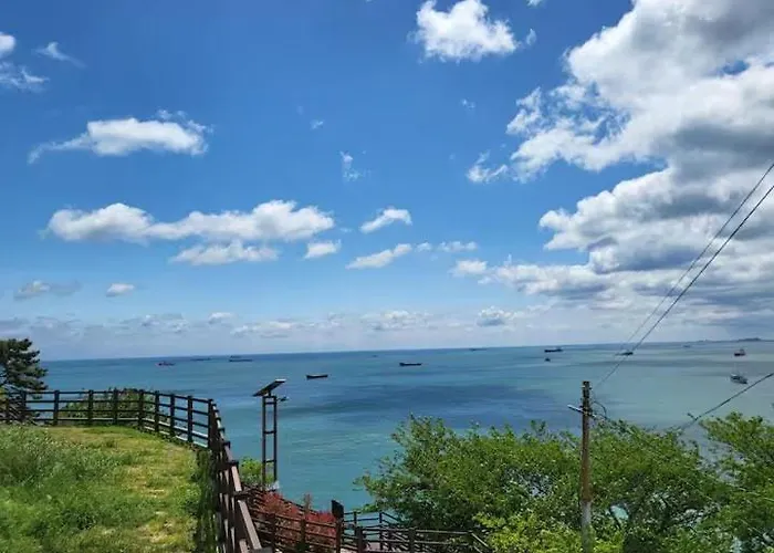 アパート Landmark, Huinnyeoul Culture Village